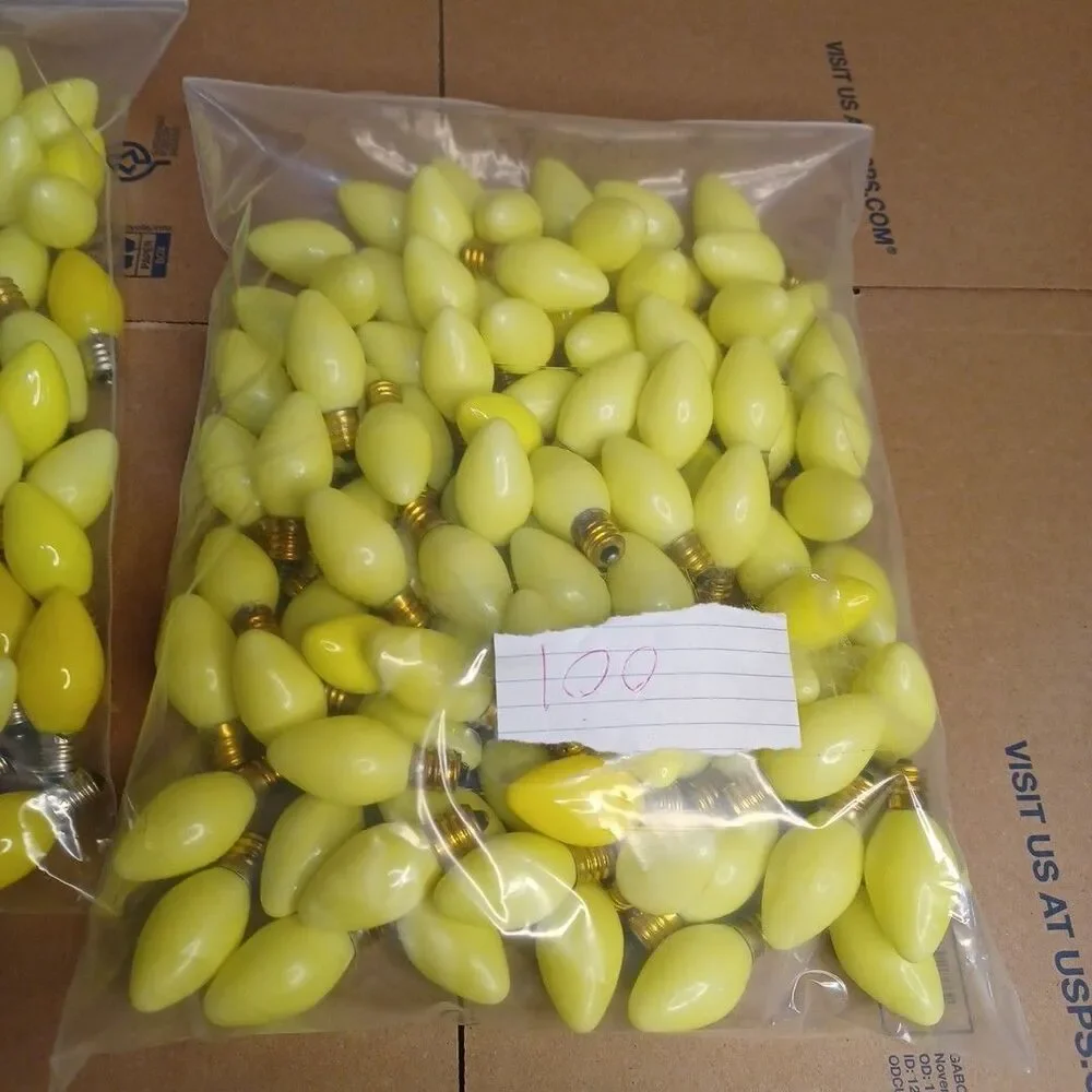 Lot 100 Yellow Christmas Light Bulbs - C7 Light Show Outdoor Indoor